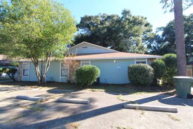 Main picture of 6810 Tiki Ln
