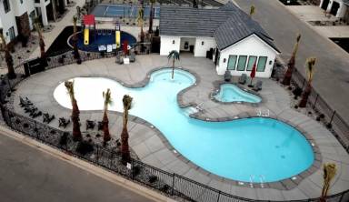 Main picture of 4011 S Jackson Dr