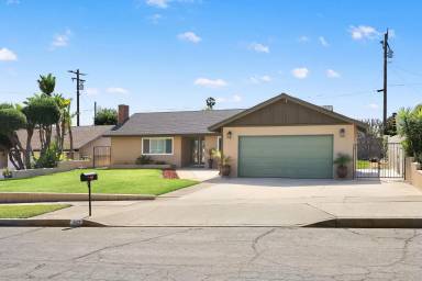 Main picture of 1641 Maywood Ave