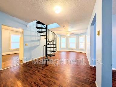 Main picture of 61 Delos St W