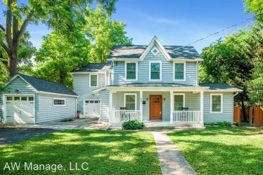 Main picture of 807 Grandin Ave