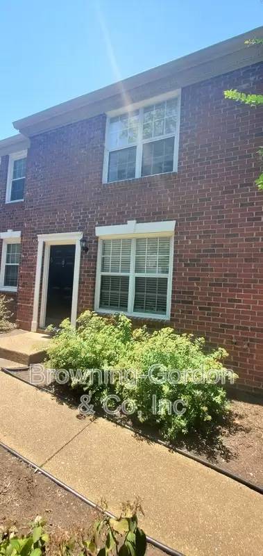Main picture of 2709 Linmar Ave