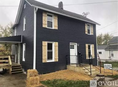 Main picture of 129 Rainbow St