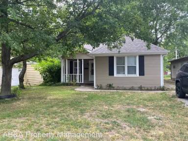 Main picture of 217 S Patterson Ave