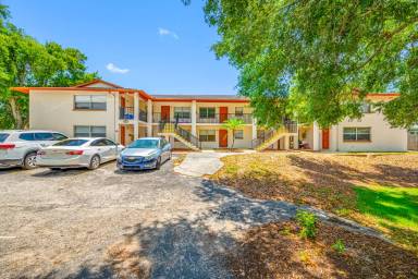 Main picture of 1767 Leo Ln S