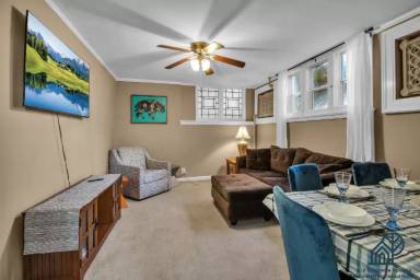 Main picture of 656-674 Auburn Ave