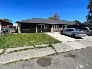 Main picture of 1734 Indiana St