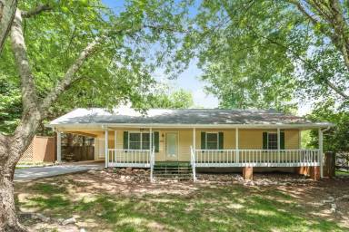Main picture of 155 Sunny Ln