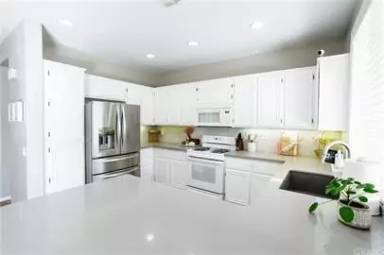 Main picture of 32565 Sunnyvail Cir