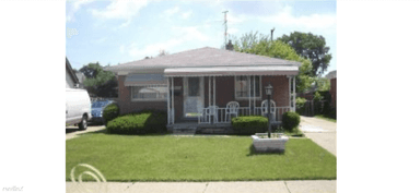 Main picture of 25142 Lawn St