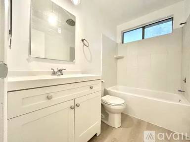 Main picture of 601 N Kings Rd