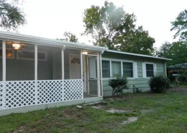 Main picture of 402 NW 36th Ter