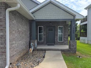 Main picture of 706 Upper Heron Way