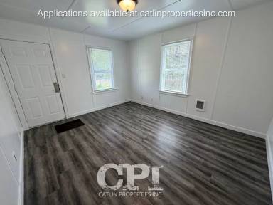 Main picture of 275 Baltimore St