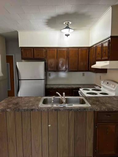 Main picture of 361 Warren Ave