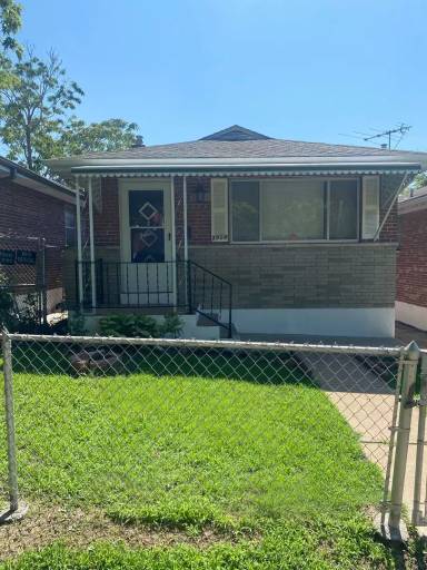 Main picture of 3908 Missouri Ave