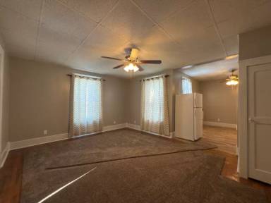 Main picture of 339 W North St