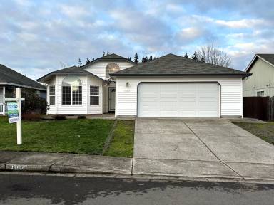 Main picture of 15914 NE 91st St