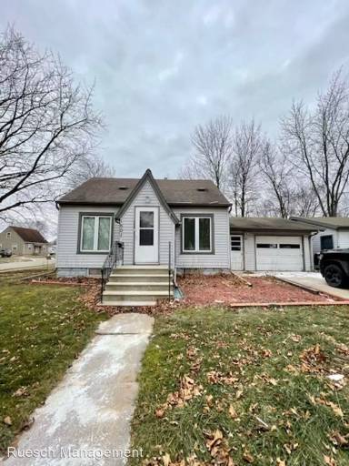 Main picture of 1501 N Summit St