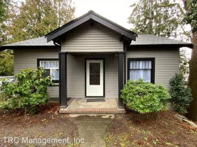 Main picture of 3731 Rockefeller Ave