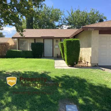 Main picture of 2206 W Avenue K14