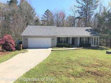 Main picture of 440 Boysenberry Ln