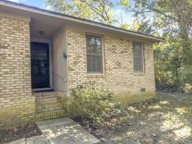Main picture of 1655 Pearlott St