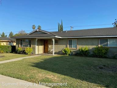 Main picture of 23920 Vanowen St