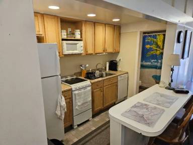 Main picture of 130 Fairway Ave