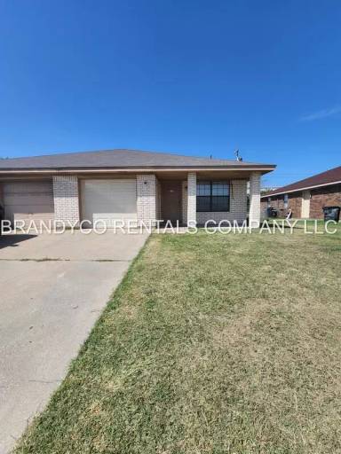 Main picture of 5205 Morning Glen Ln