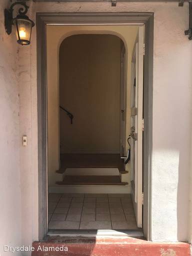 Main picture of 2805 Fernside Blvd