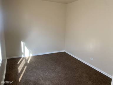 Main picture of 3646 W Douglas Blvd