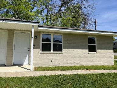 Main picture of 3588 Fair St