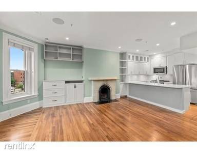 Main picture of 433 Columbus Ave