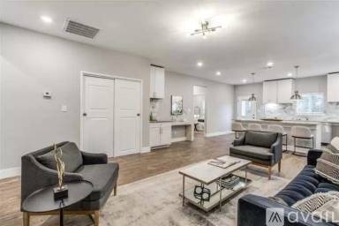 Main picture of 6530 Teague Dr