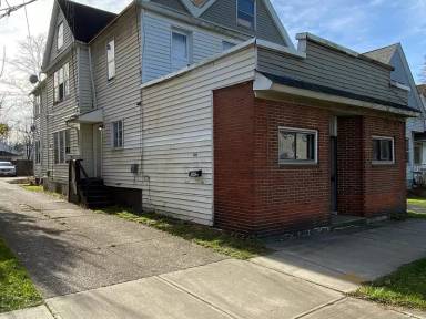 Main picture of 6632 Fleet Ave