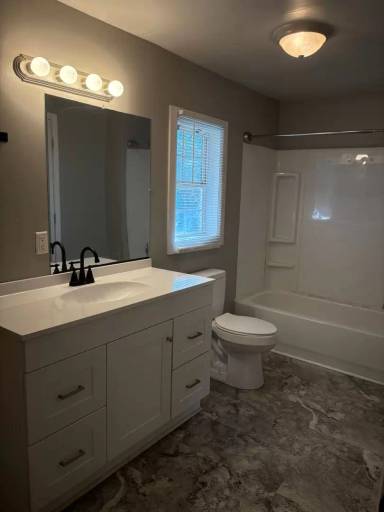 Main picture of 241 Eastview Dr