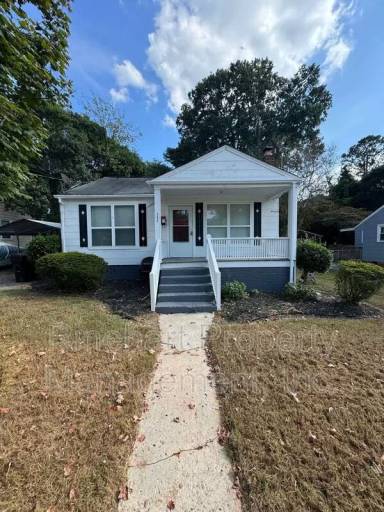 Main picture of 752 N Confederate Ave