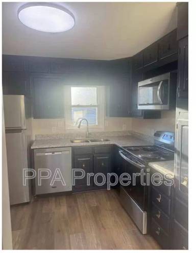 Main picture of 2870 Willow Cove Dr
