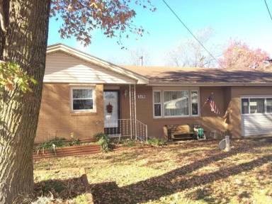Main picture of 519 S Belcrest Ave