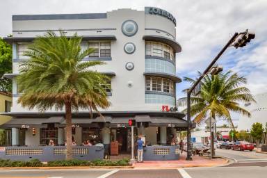Main picture of 1360 Collins Ave