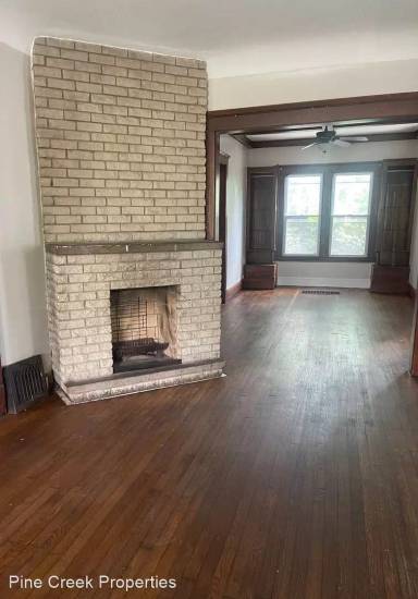 Main picture of 3035 W 14th St