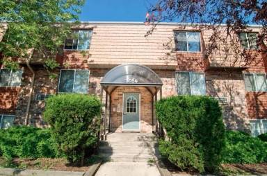 Main picture of 3080 W Grandville Ave
