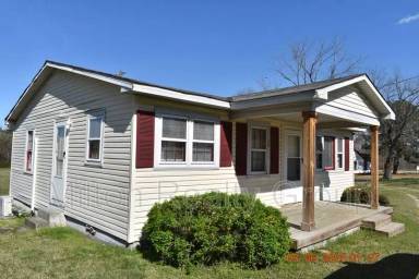 Main picture of 50 Irene Roberts Rd