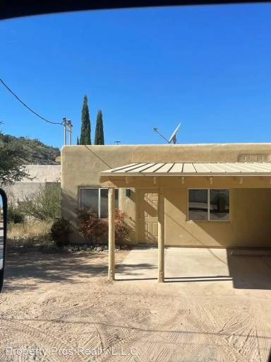 Main picture of 4060 N Pima Way