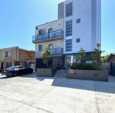 Main picture of 953 N Normandie Ave