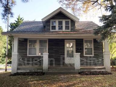 Main picture of 1173 Olivette Dr