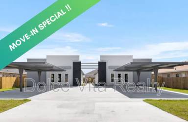 Main picture of 1001 W La Pointe Ave