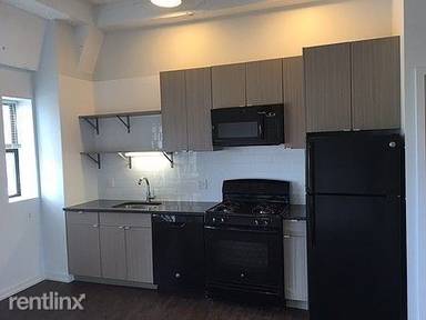 Main picture of The Maynard at 5718 Winthrop