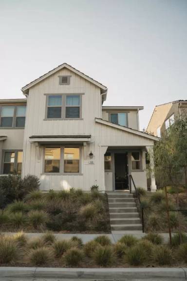 Main picture of 2523 Verna Dr